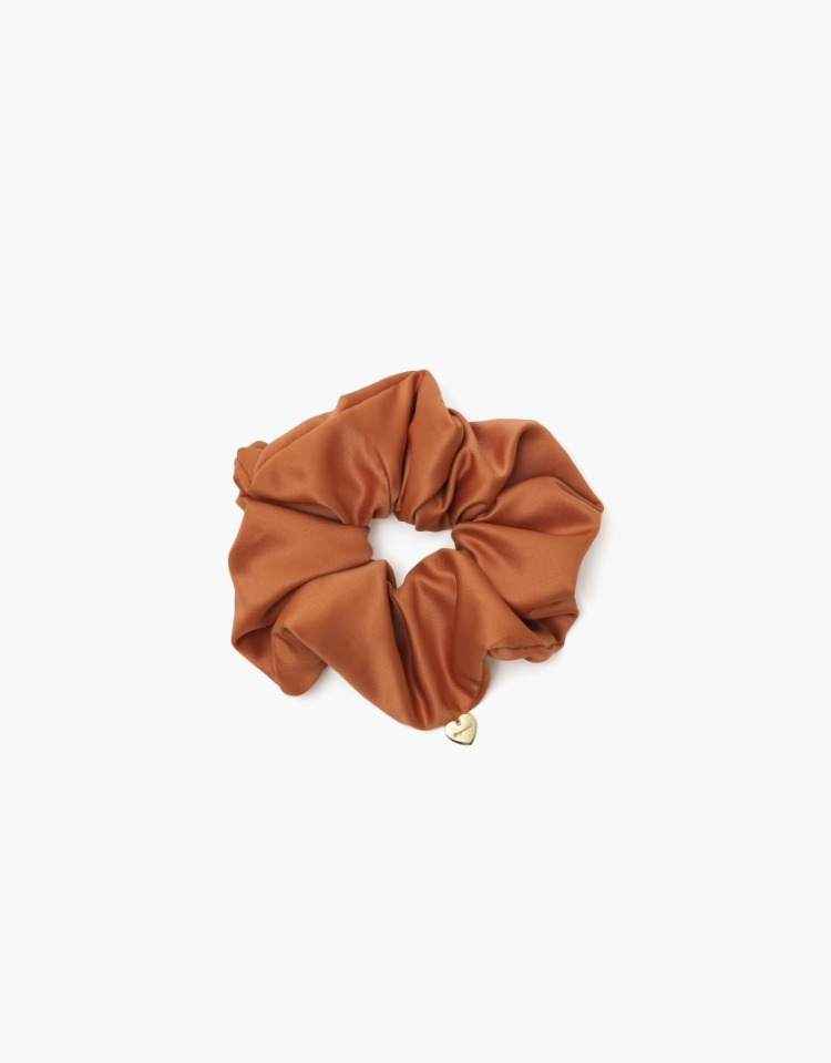 heart charm scrunchie - orange