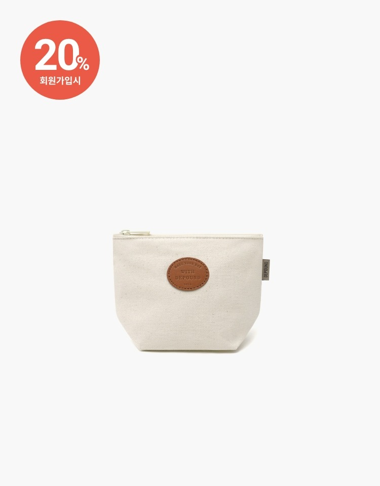 [PRE-ORDER 8/16~8/22]leather patch bun pouch (S) - ivory